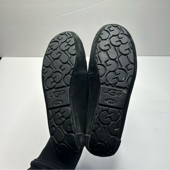 UGG Women's Black Suede Moccasins 7 - Picture 7 of 11